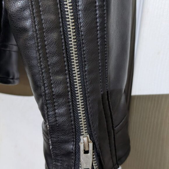 Zara faux leather jacket - Picture 2 of 7